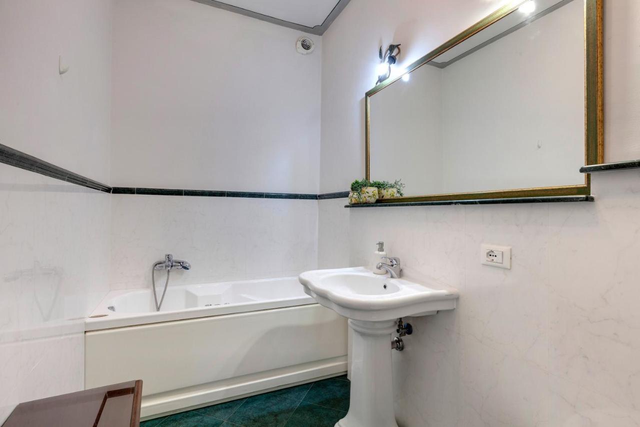 Alfani Deluxe Apartment By Mamo Firenze Kültér fotó